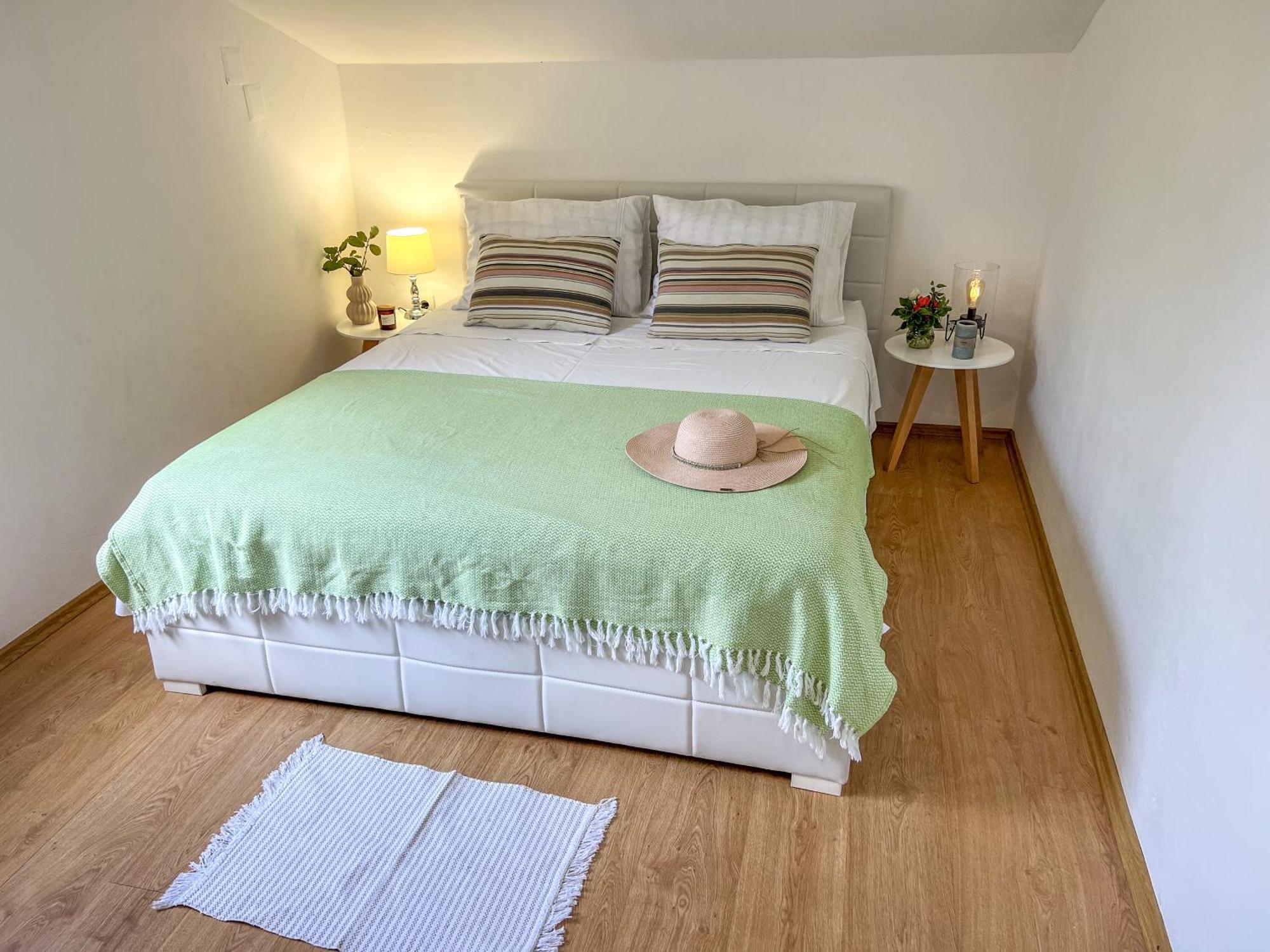 וולה לוקה Holiday Home Sunny Side מראה חיצוני תמונה